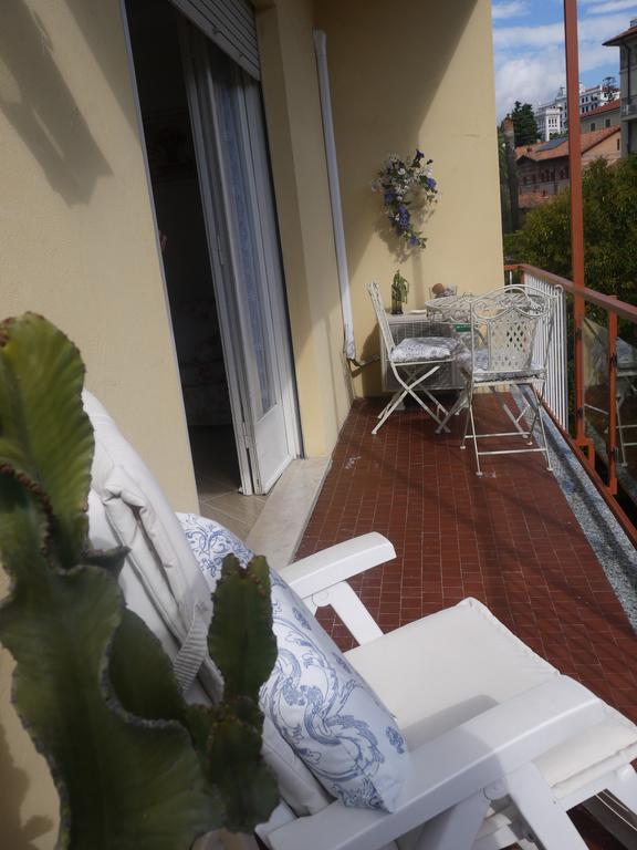 Casa Grandis Dimora Di Charme Nel Cuore Di Bordigheraアパートメント 部屋 写真
