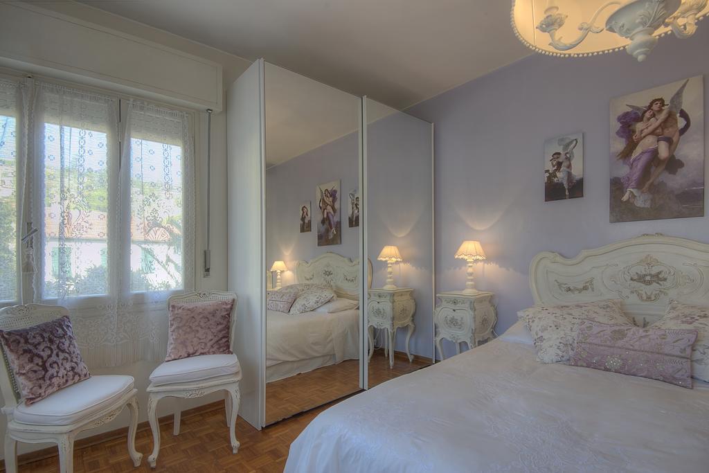 Casa Grandis Dimora Di Charme Nel Cuore Di Bordigheraアパートメント エクステリア 写真